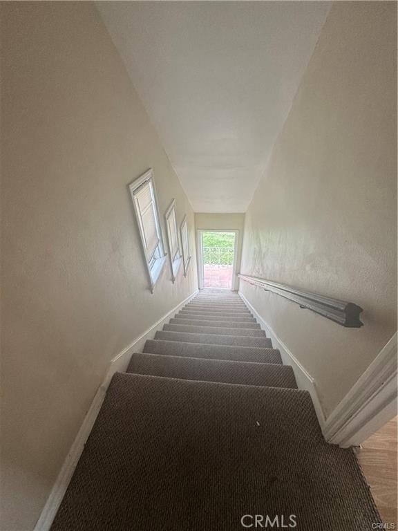 1046 S Citrus Avenue - Photo 38