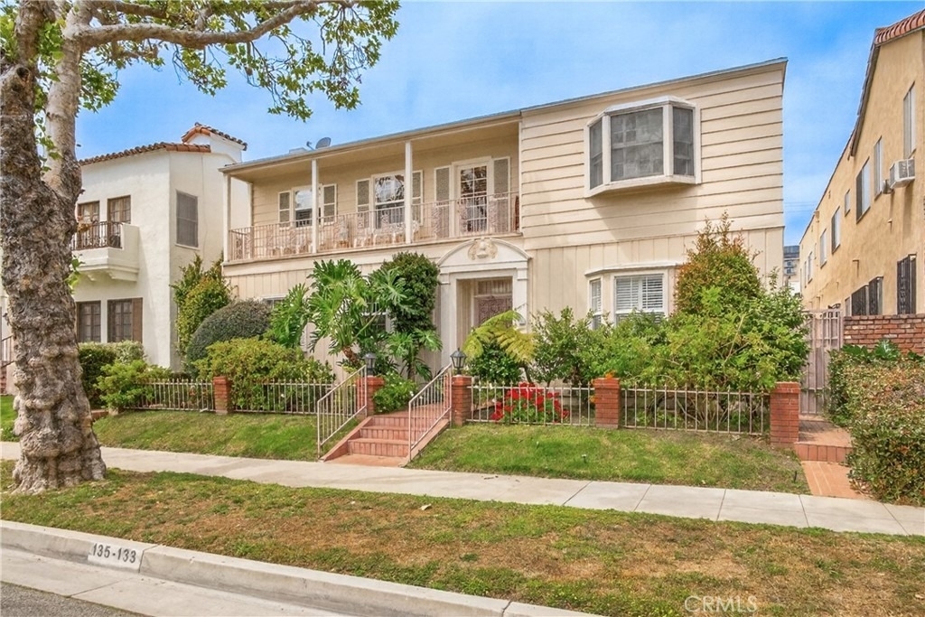 135 S Canon Drive - Photo 10