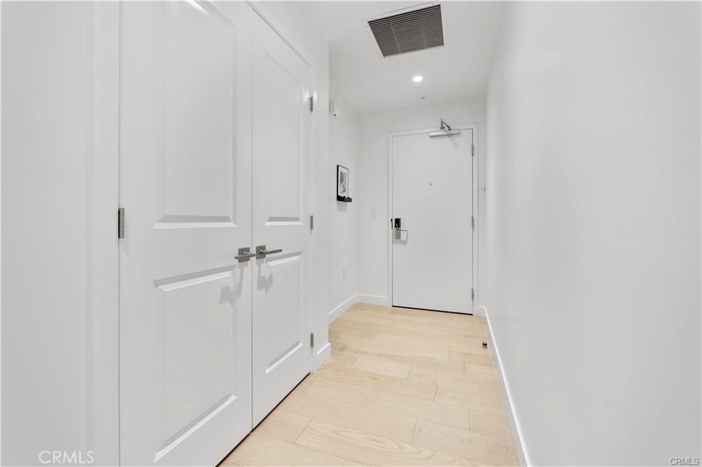 400 S Broadway - Photo 11