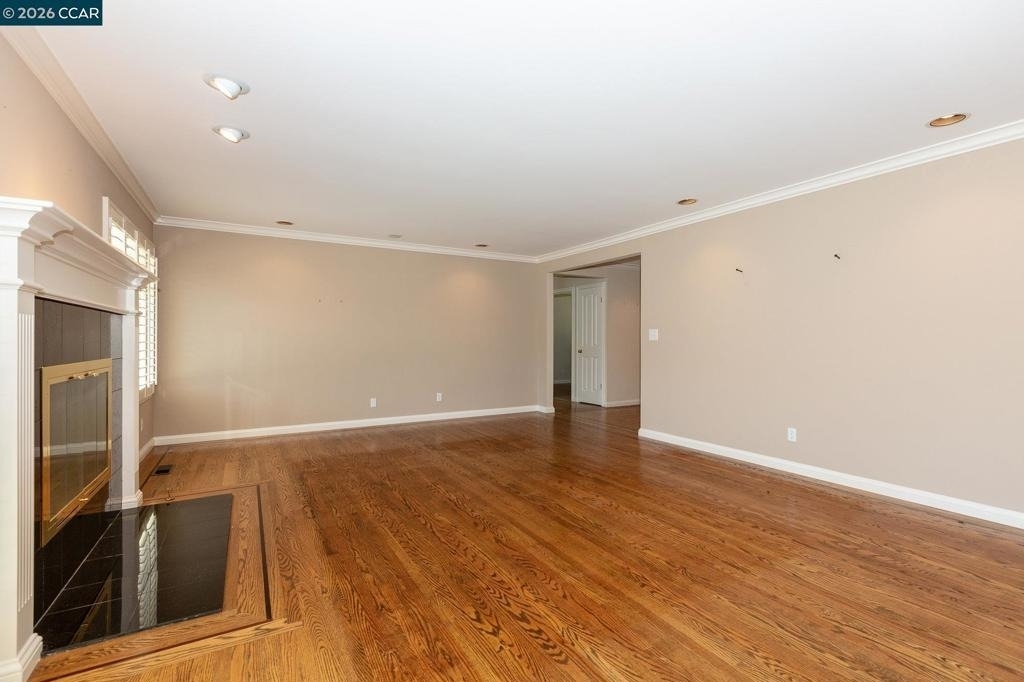 432 Stonefield Pl - Photo 3