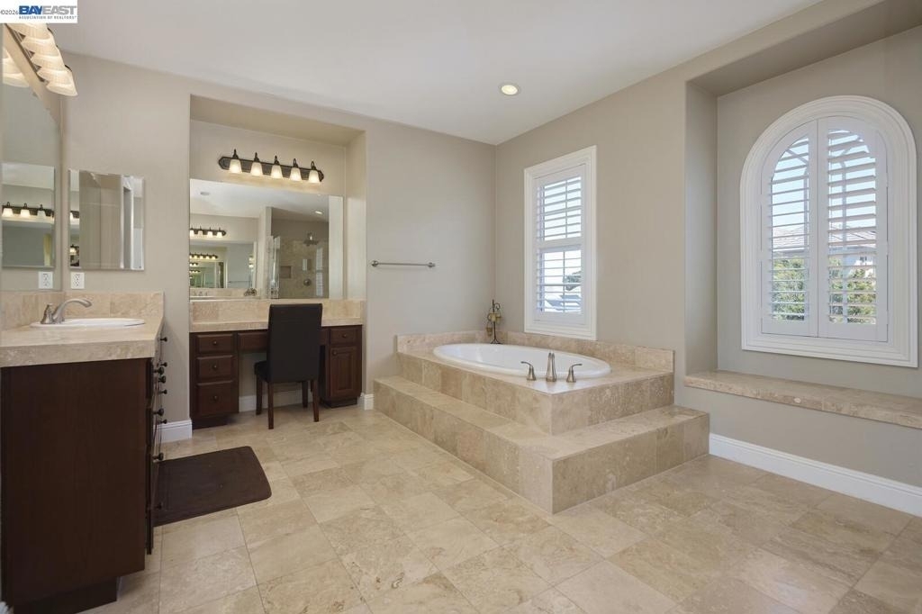 3272 Ashbourne Cir - Photo 18