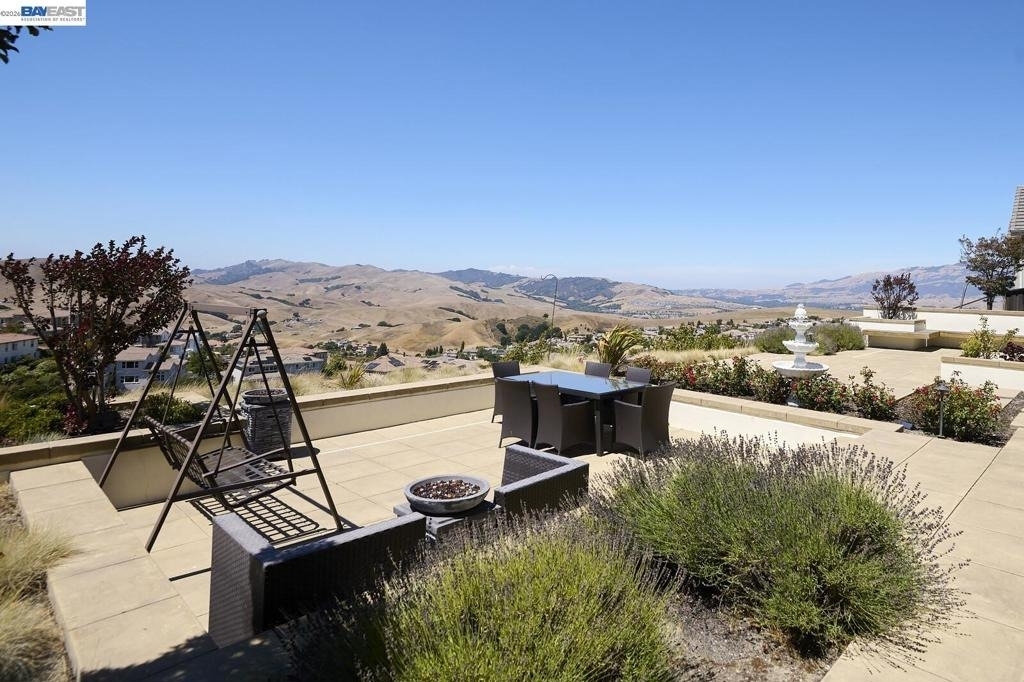 3272 Ashbourne Cir - Photo 1