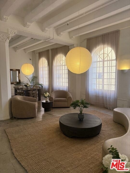 5217 Hollywood Boulevard - Photo 0