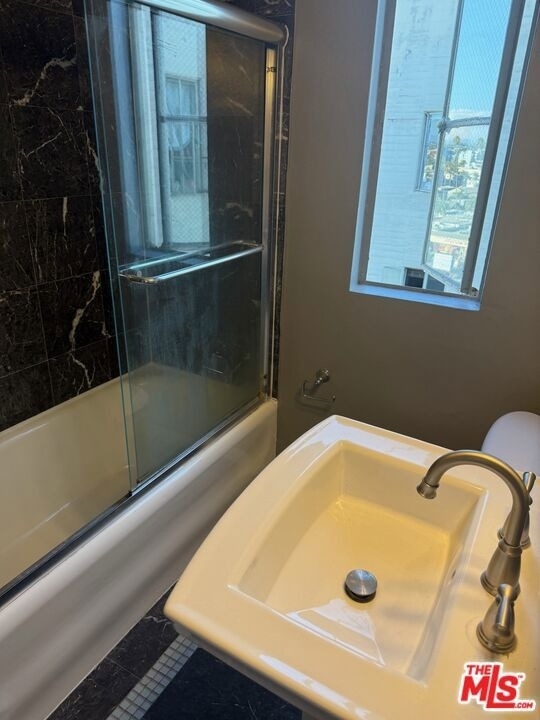 5217 Hollywood Boulevard - Photo 32