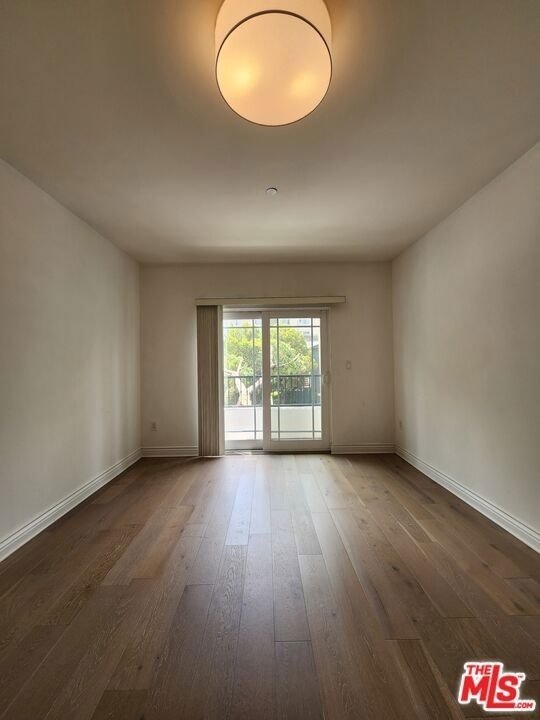 147 S Doheny Drive - Photo 27