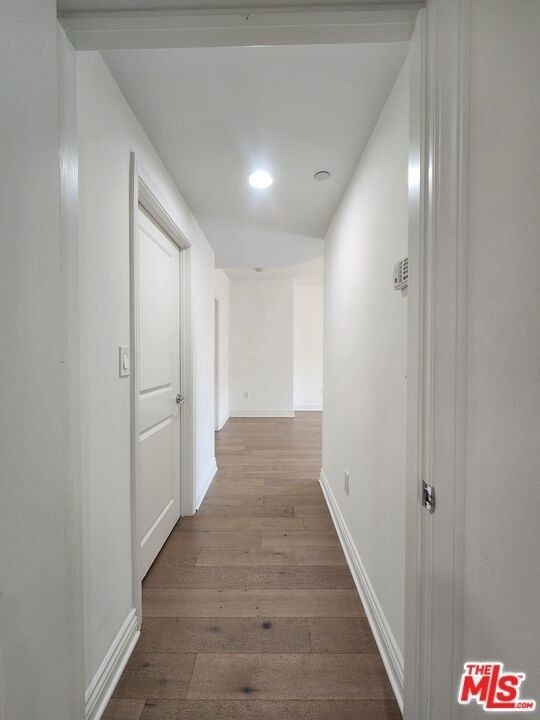 147 S Doheny Drive - Photo 22