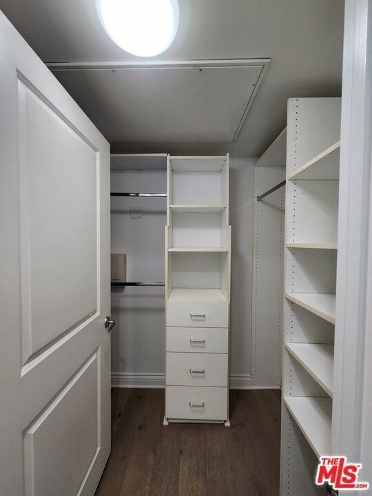 147 S Doheny Drive - Photo 23