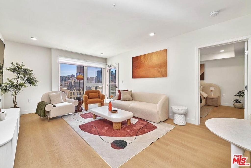 510 S Oxford Avenue - Photo 35
