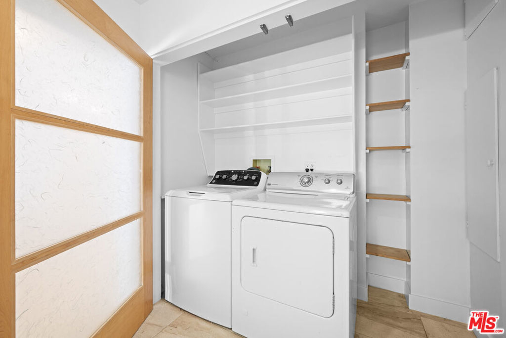 435 Dalehurst Avenue - Photo 3