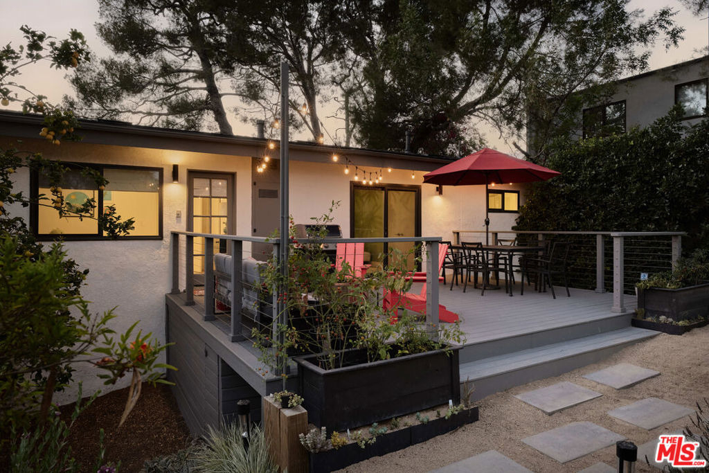 3770 Cazador Street - Photo 24