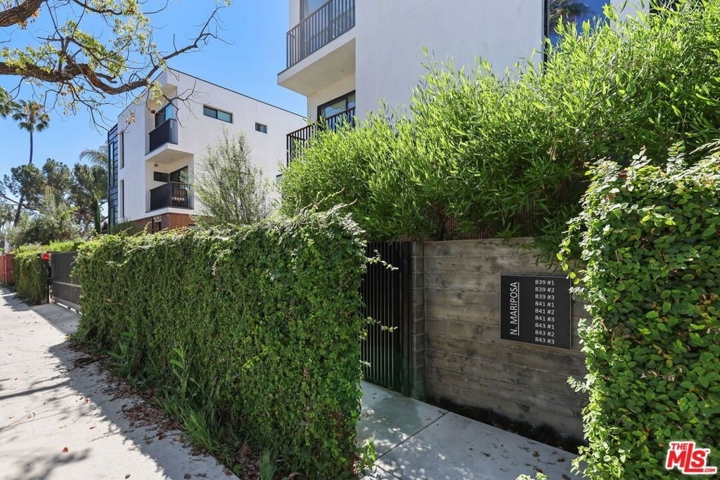 921 N Mariposa Avenue - Photo 9