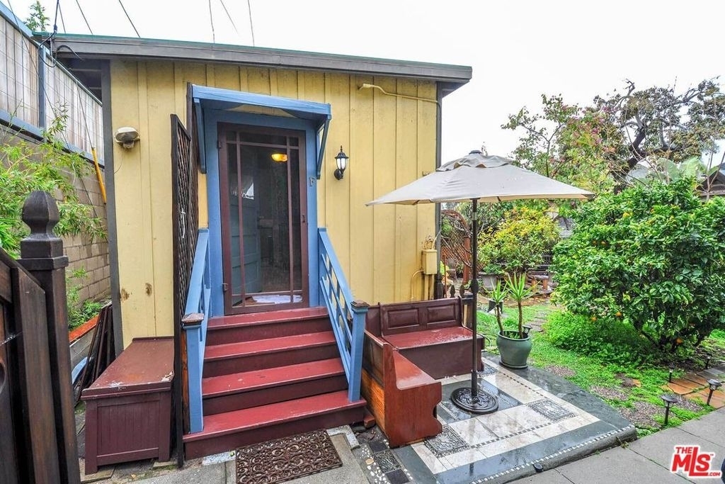 2315 2nd Street - Photo 0