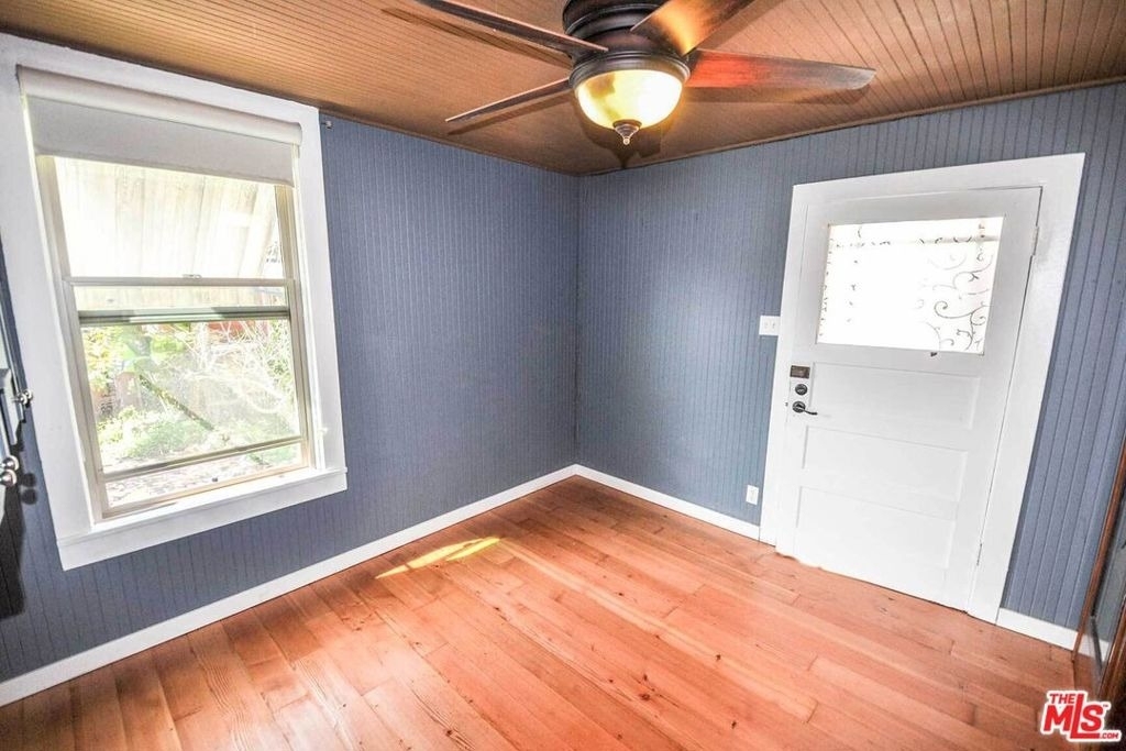 2315 2nd Street - Photo 5