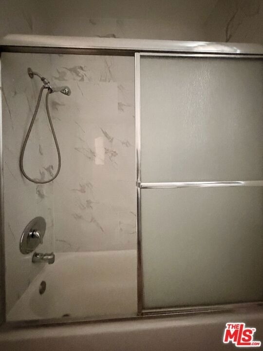 4848 Elmwood Avenue - Photo 10
