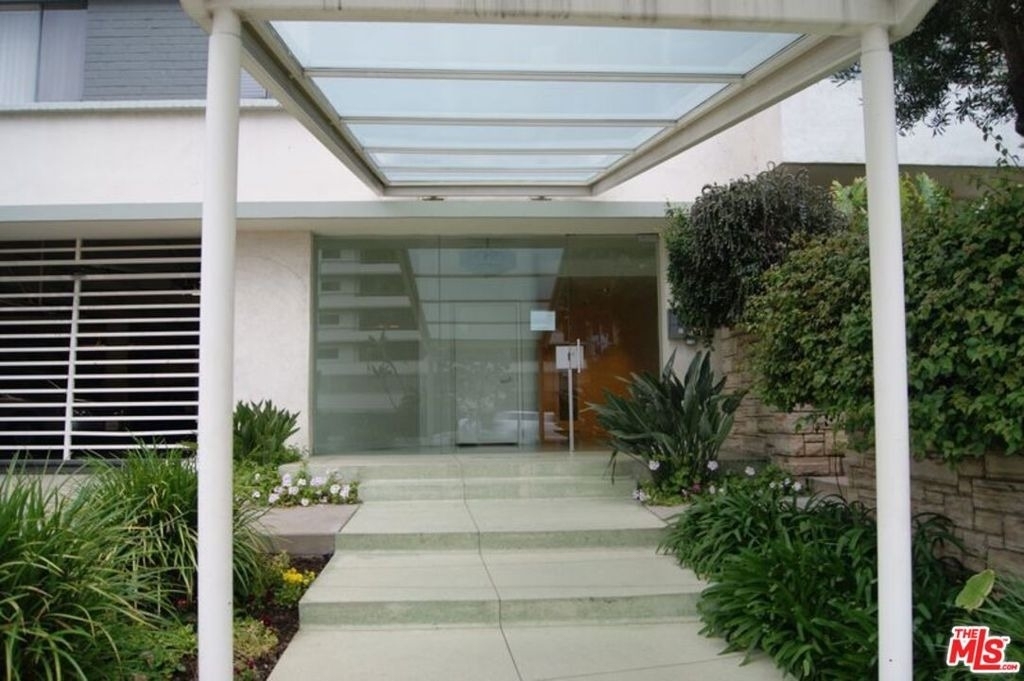 10655 Wilshire Boulevard - Photo 4