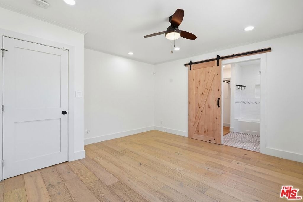 6647 W 82nd Street - Photo 22