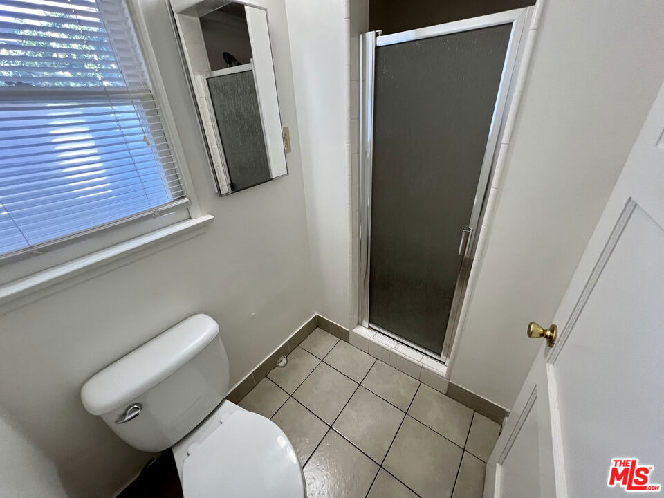 814 19th Street - Photo 15