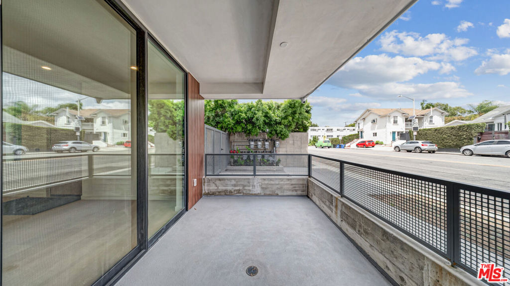 1257 N Detroit Street - Photo 4