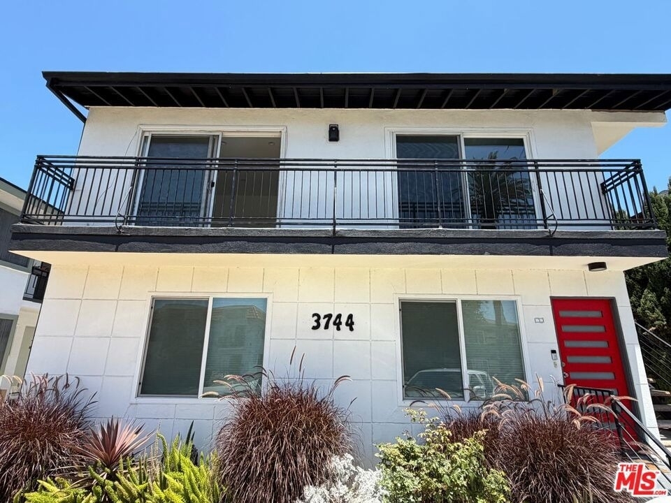 3744 Westwood Boulevard - Photo 0