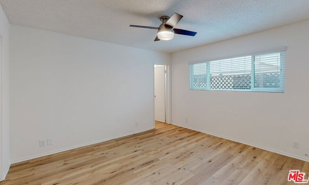 1827 Manning Avenue - Photo 15
