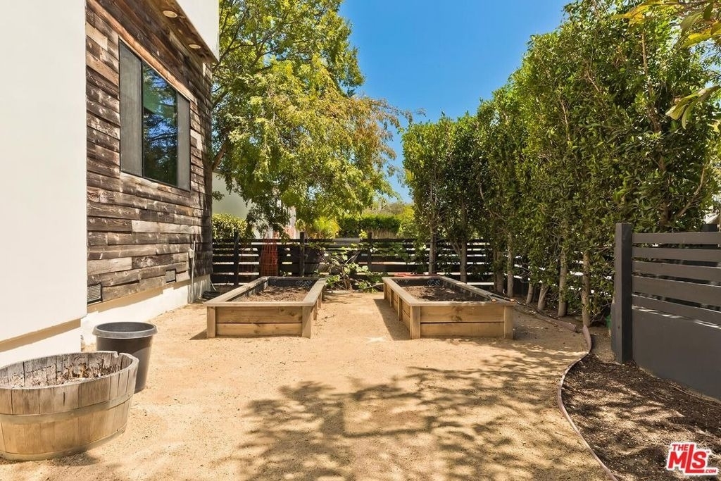 3256 Cabrillo Boulevard - Photo 27