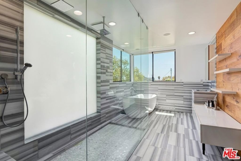 3256 Cabrillo Boulevard - Photo 13