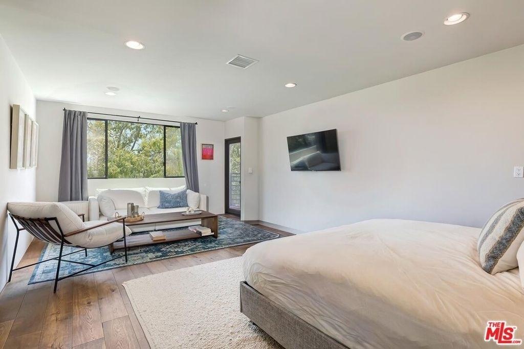 3256 Cabrillo Boulevard - Photo 12