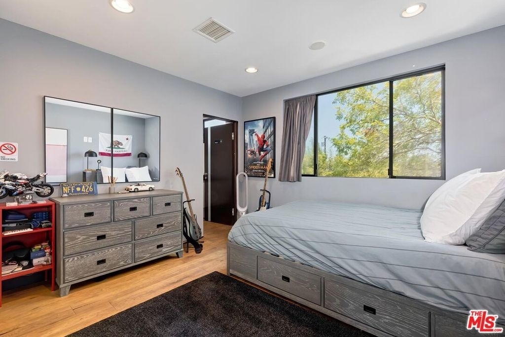 3256 Cabrillo Boulevard - Photo 19