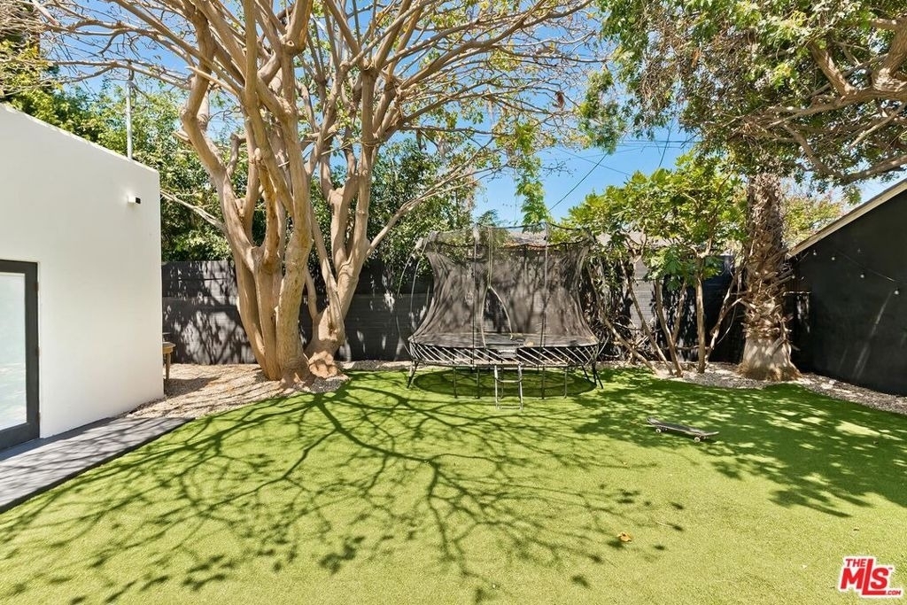 3256 Cabrillo Boulevard - Photo 25