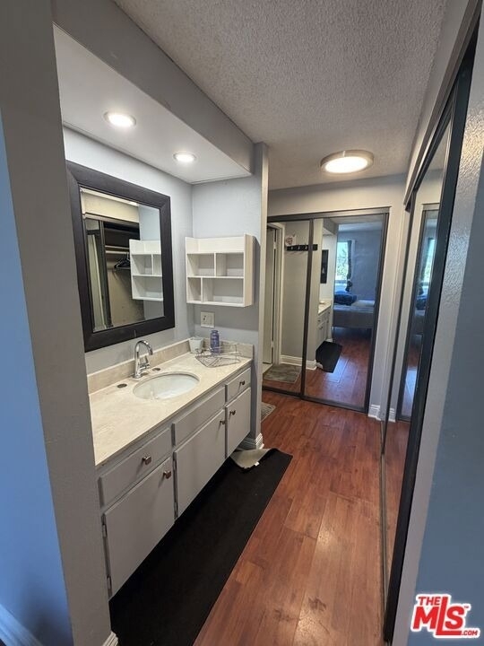 321 S San Vicente Boulevard - Photo 3