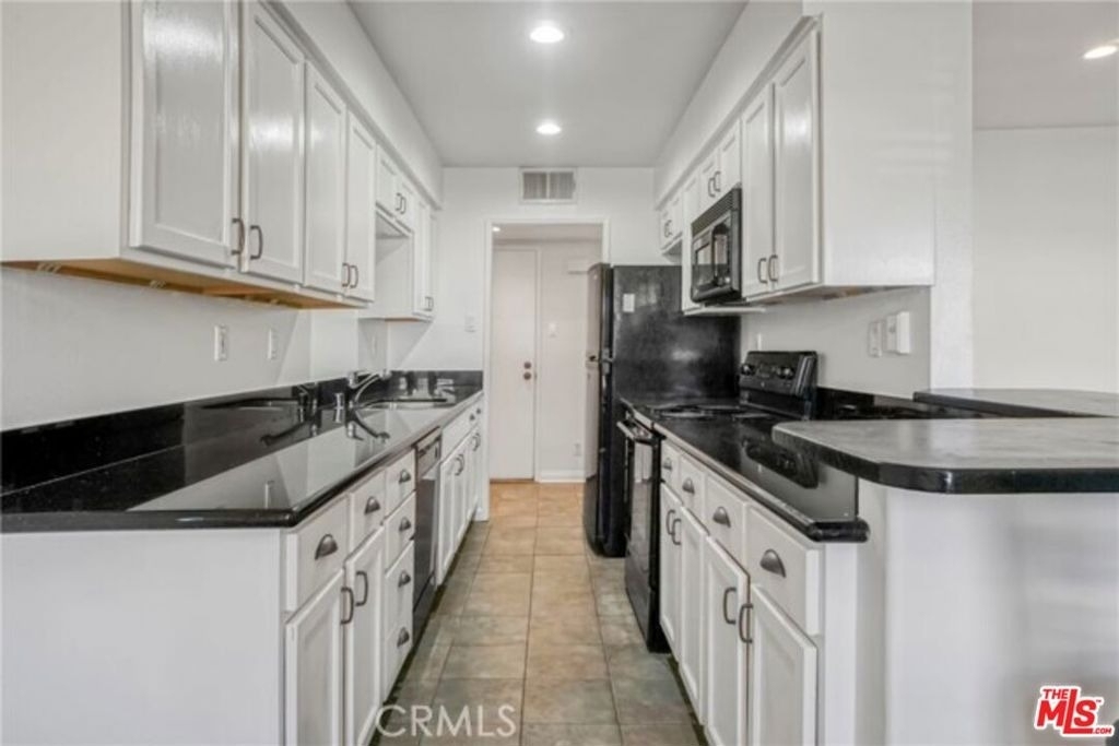 5003 Tilden Avenue - Photo 0
