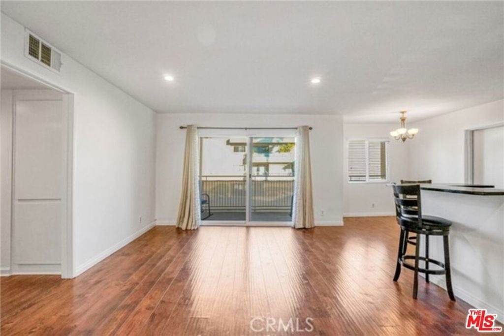 5003 Tilden Avenue - Photo 5