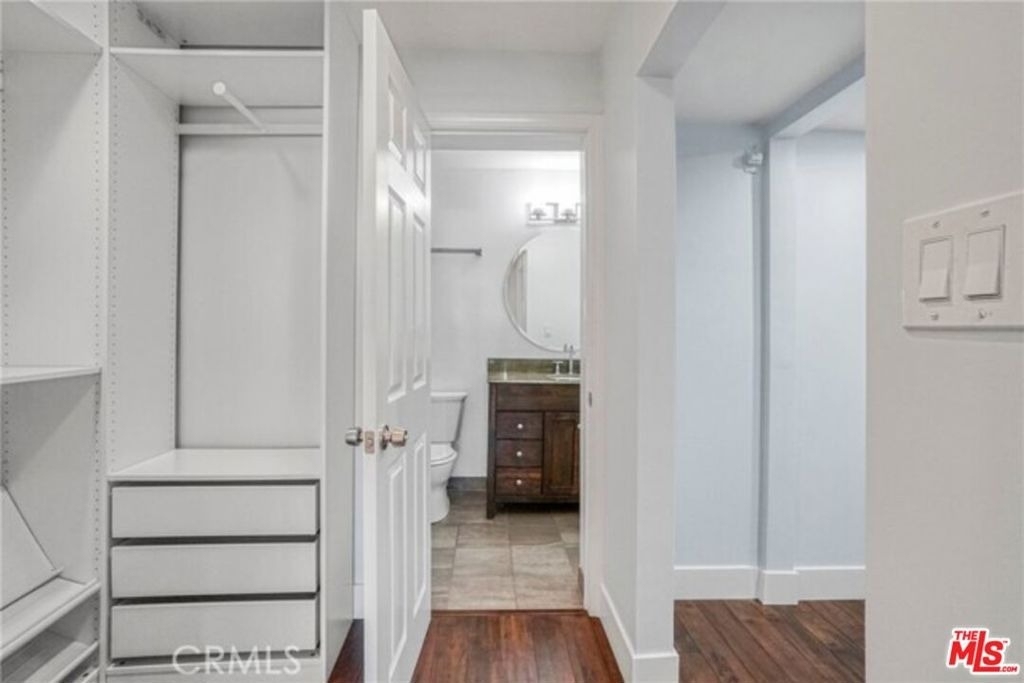 5003 Tilden Avenue - Photo 16