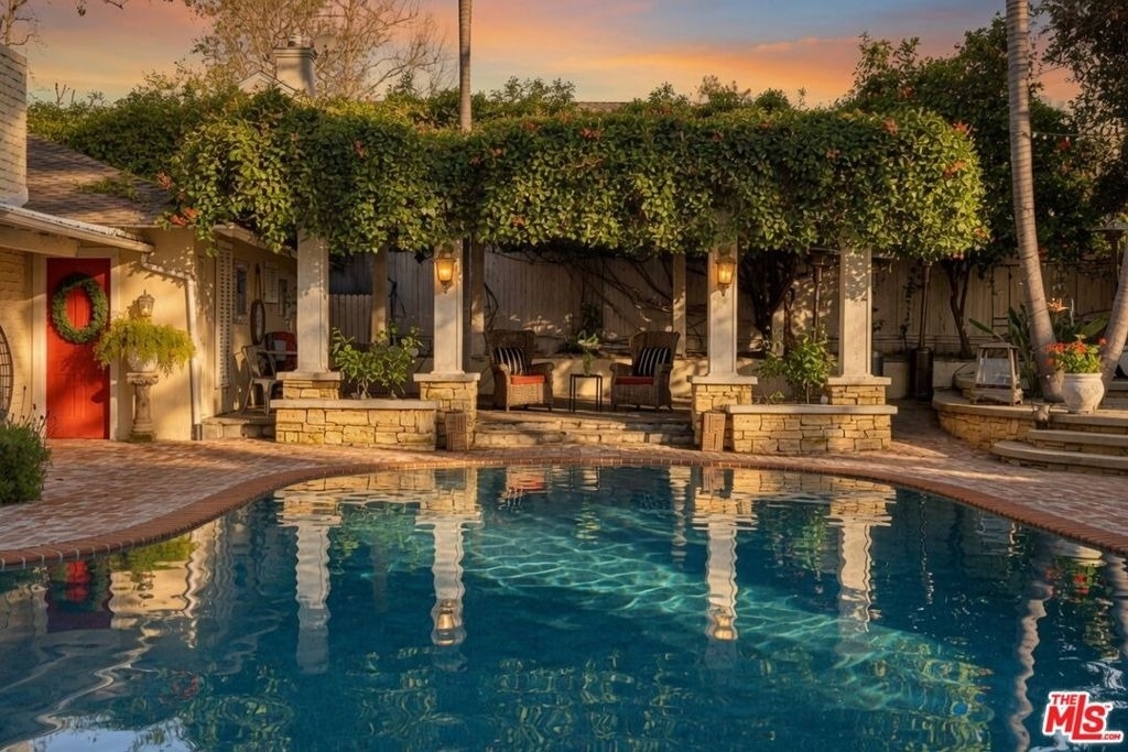 13166 Valley Vista Boulevard - Photo 4