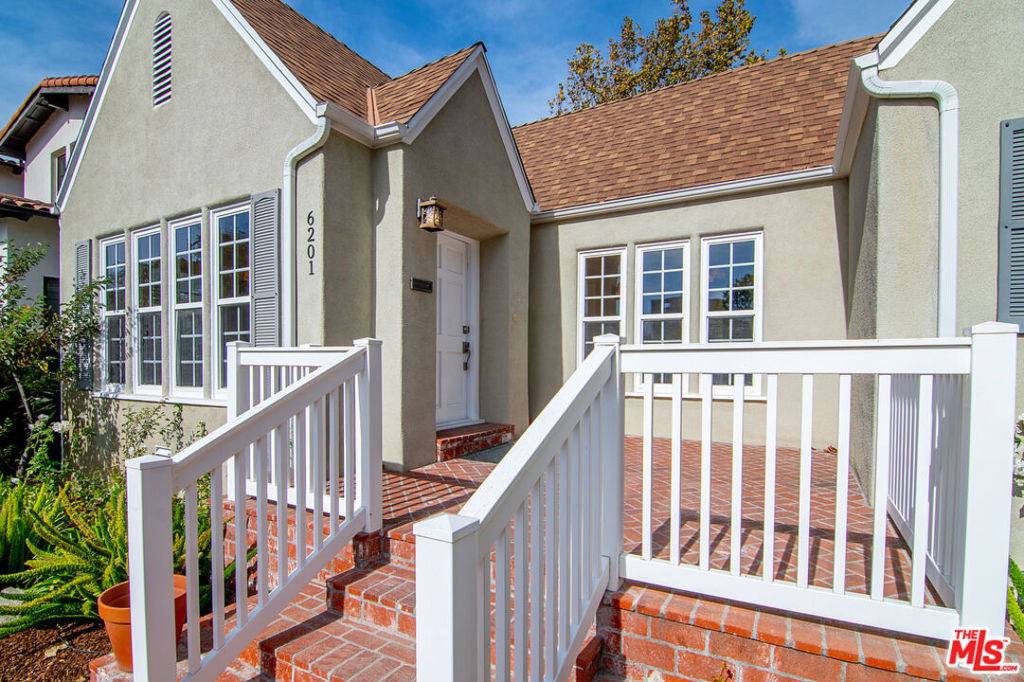 6201 W 5th Street - Photo 3