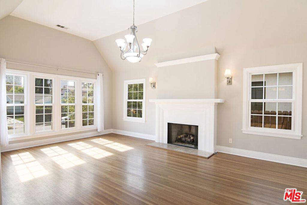 6201 W 5th Street - Photo 6