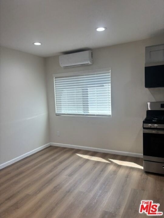 845 N Hagar Street - Photo 4