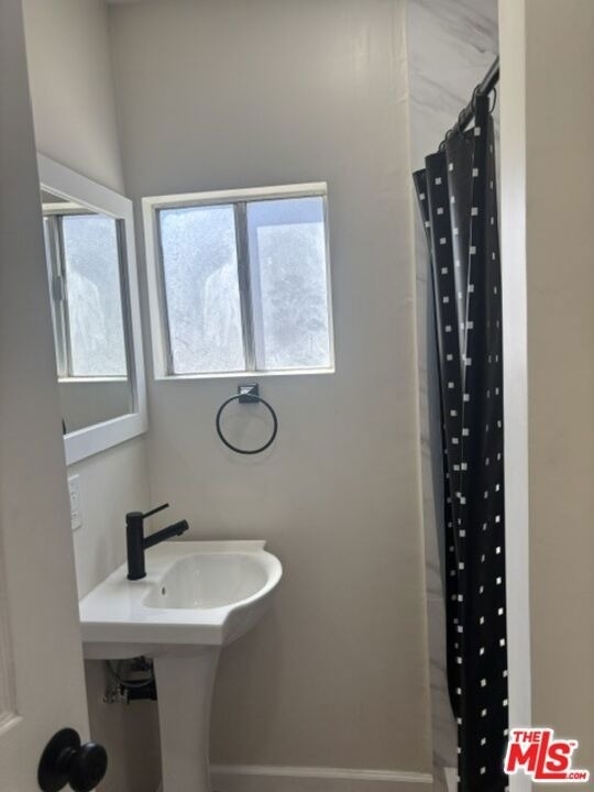 845 N Hagar Street - Photo 5