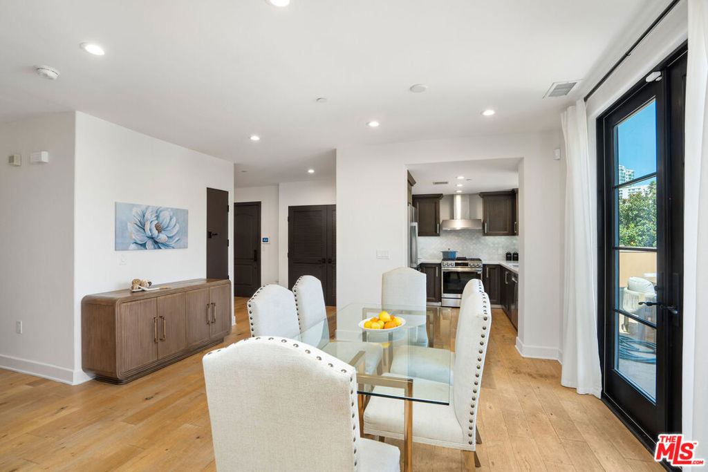 10523 Ashton Avenue - Photo 9