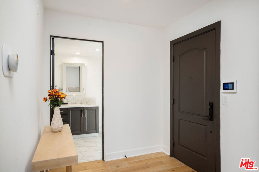 10523 Ashton Avenue - Photo 18