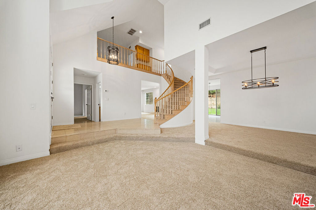 4144 Colfax Avenue - Photo 5