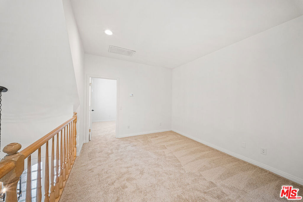 4144 Colfax Avenue - Photo 33