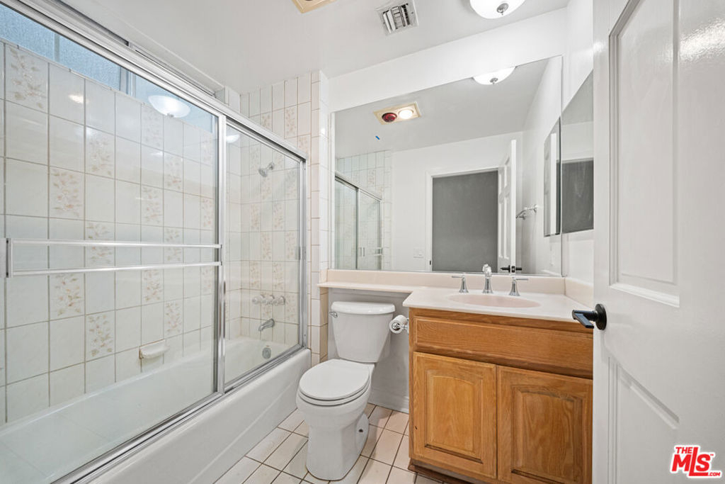 4144 Colfax Avenue - Photo 29