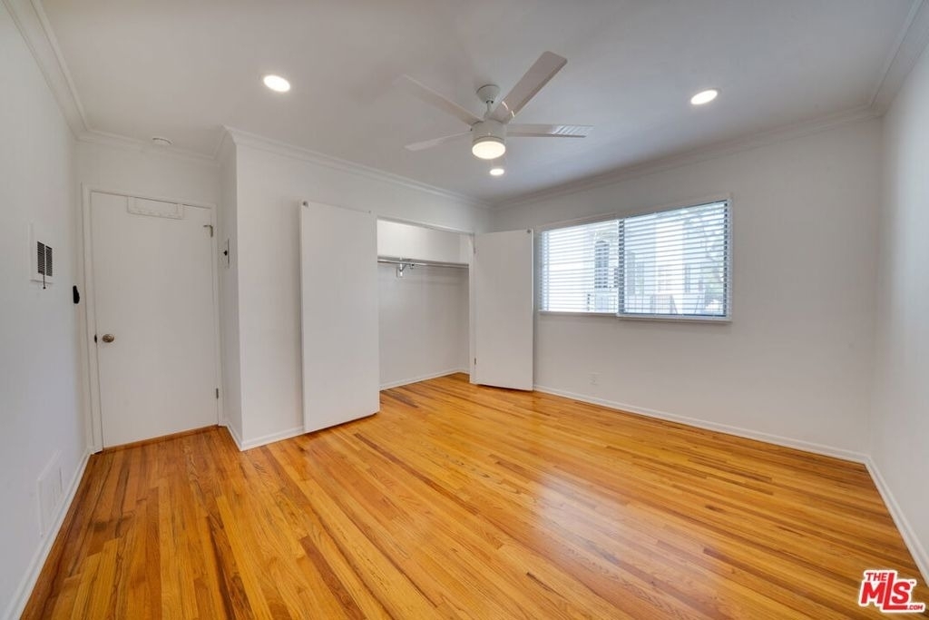 827 Lincoln Boulevard - Photo 5