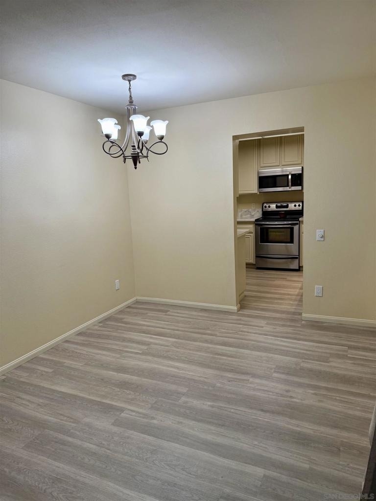 11195 Madrigal St - Photo 4