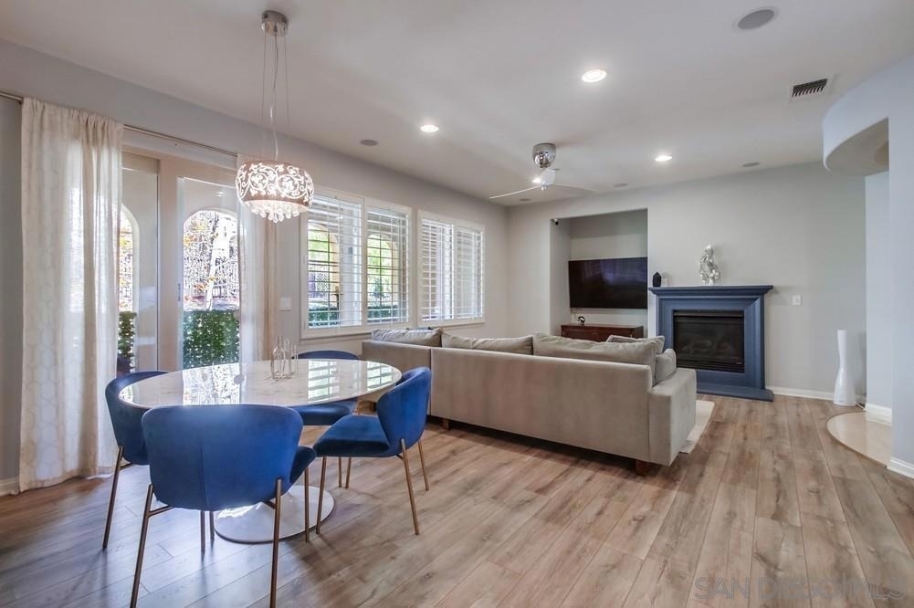 9240 Piantino Way - Photo 6