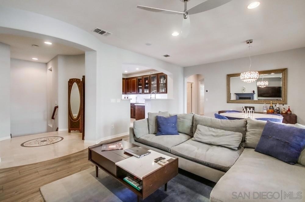 9240 Piantino Way - Photo 4
