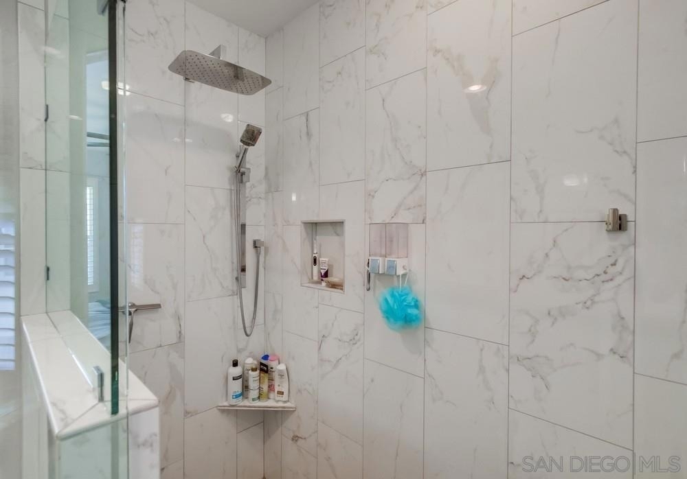 9240 Piantino Way - Photo 20