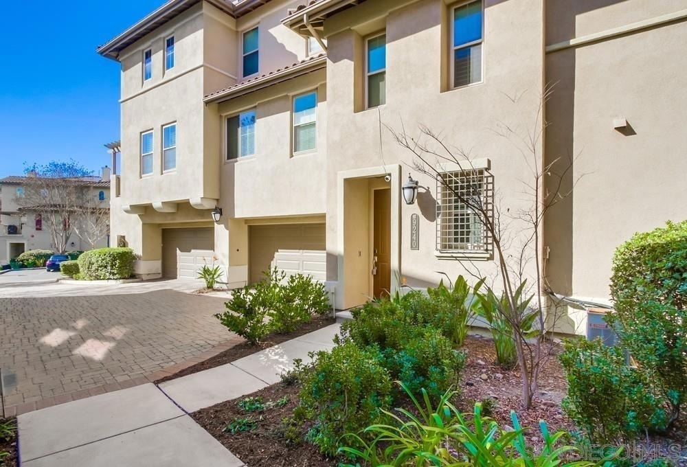 9240 Piantino Way - Photo 3