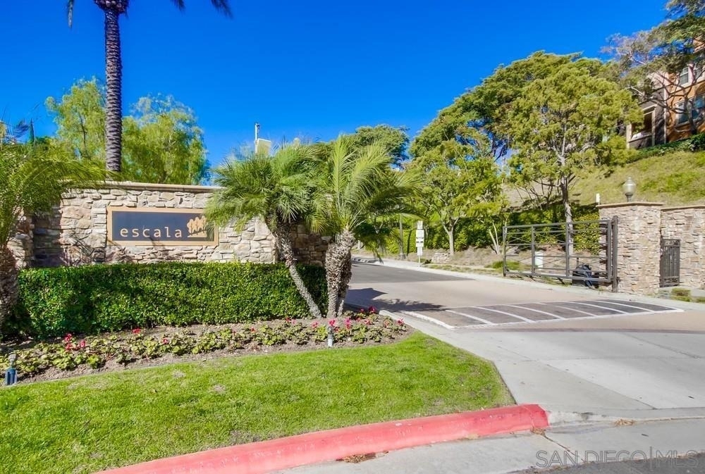 9240 Piantino Way - Photo 48